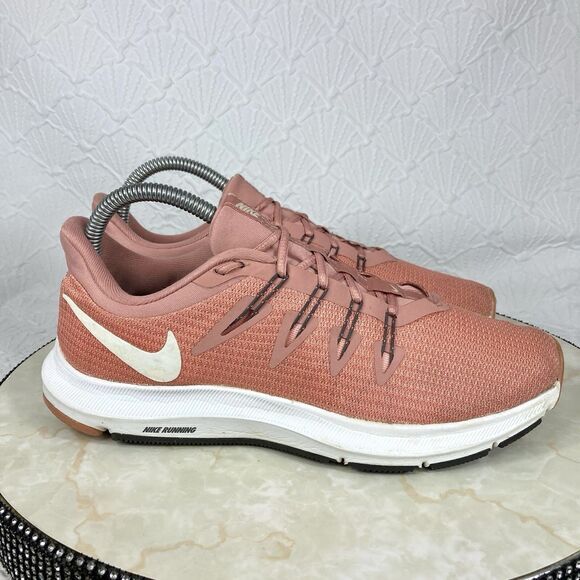 Nike Sneakers Womens 8 Pink Quest Athletic Lace Up Low Top Running Trainer Shoes - Picture 1 of 12